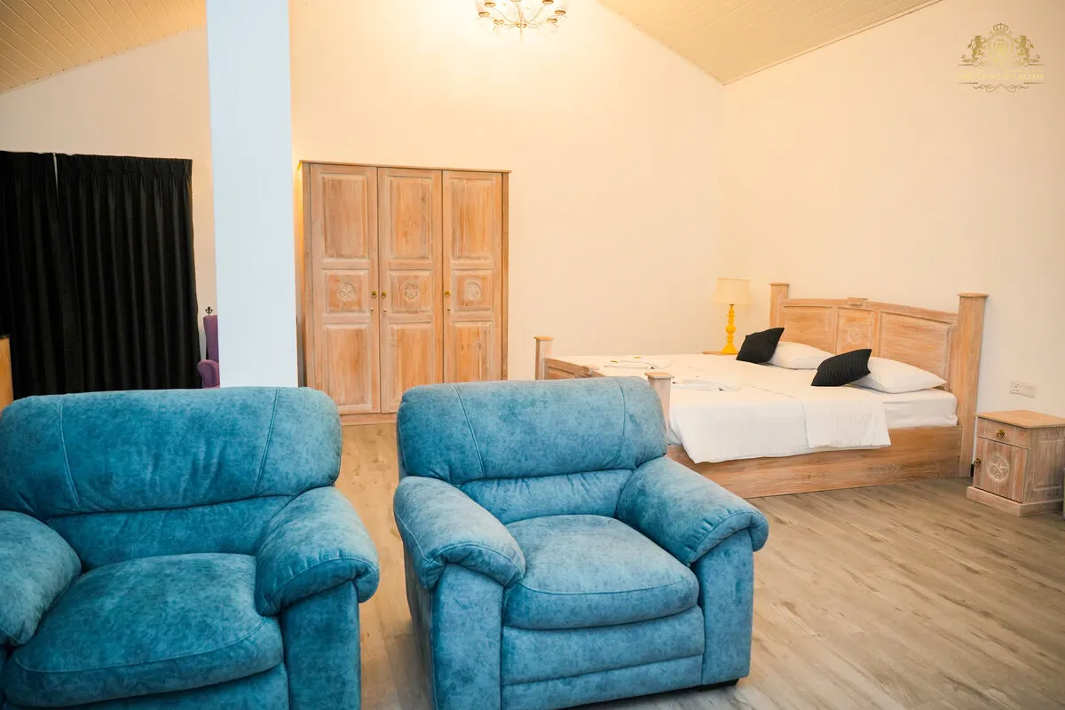 Suite 1 - Gallery Image